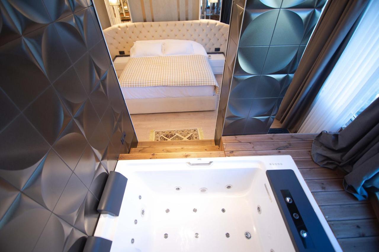 Sky View Hotel Korce Extérieur photo