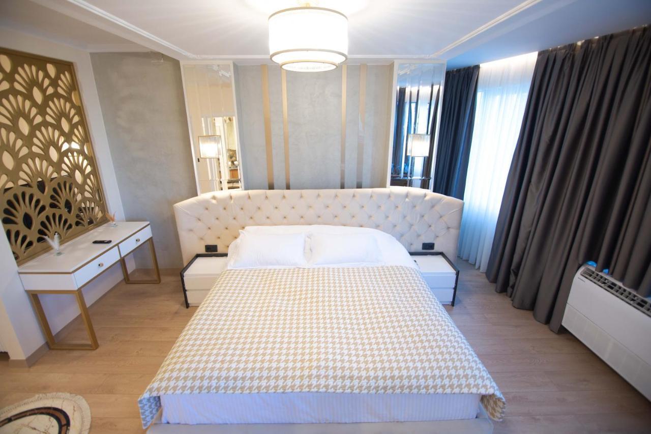 Sky View Hotel Korce Extérieur photo