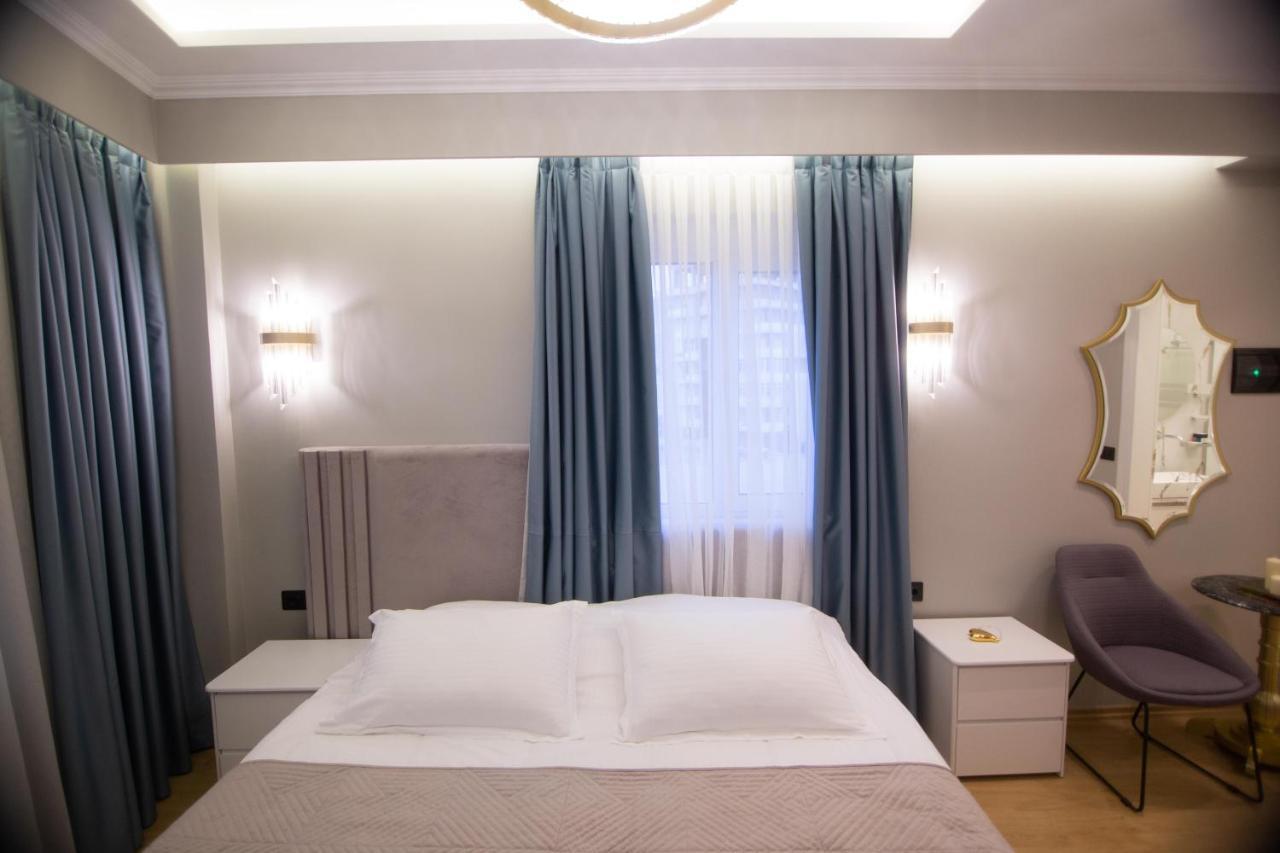 Sky View Hotel Korce Extérieur photo